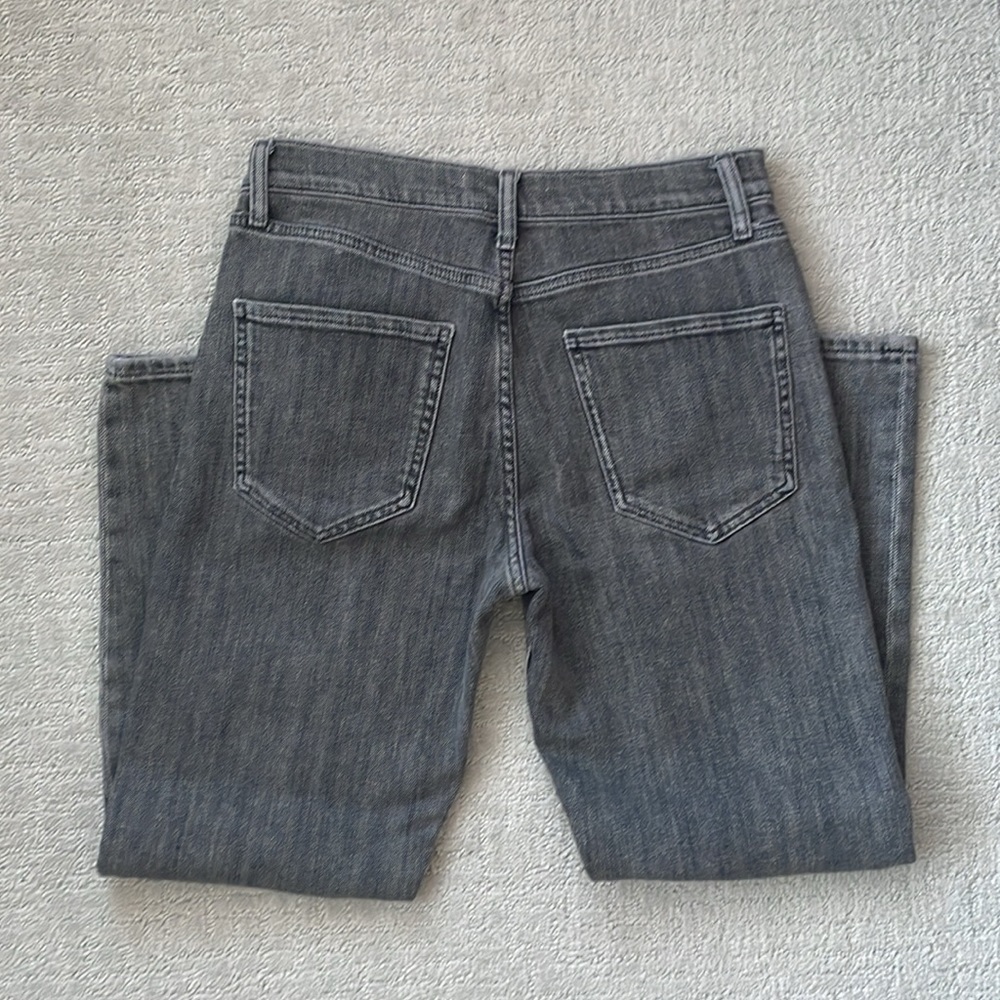 ZARA Gray Women’s Mid-Rise Straight Leg Jeans - Picture 3 of 6